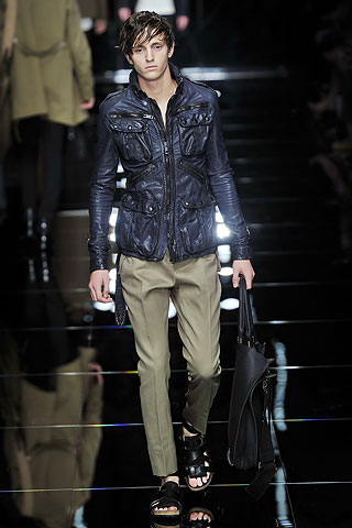 Burberry Prorsum / - 2011